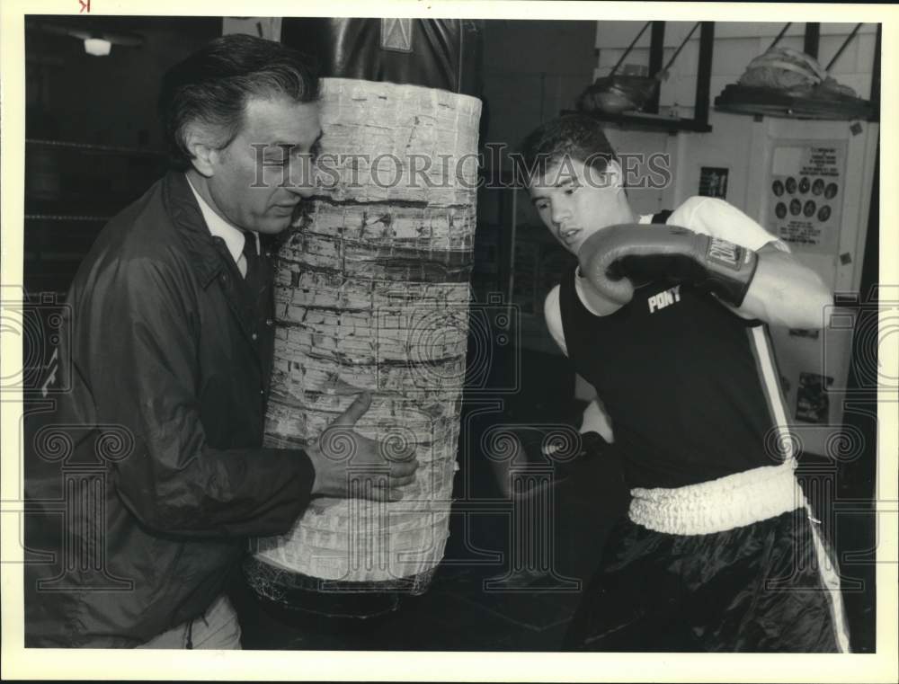 1990 Press Photo Boxing Ray Rinaldi & Allan Cromp at Herald Building Gym- Historic Images