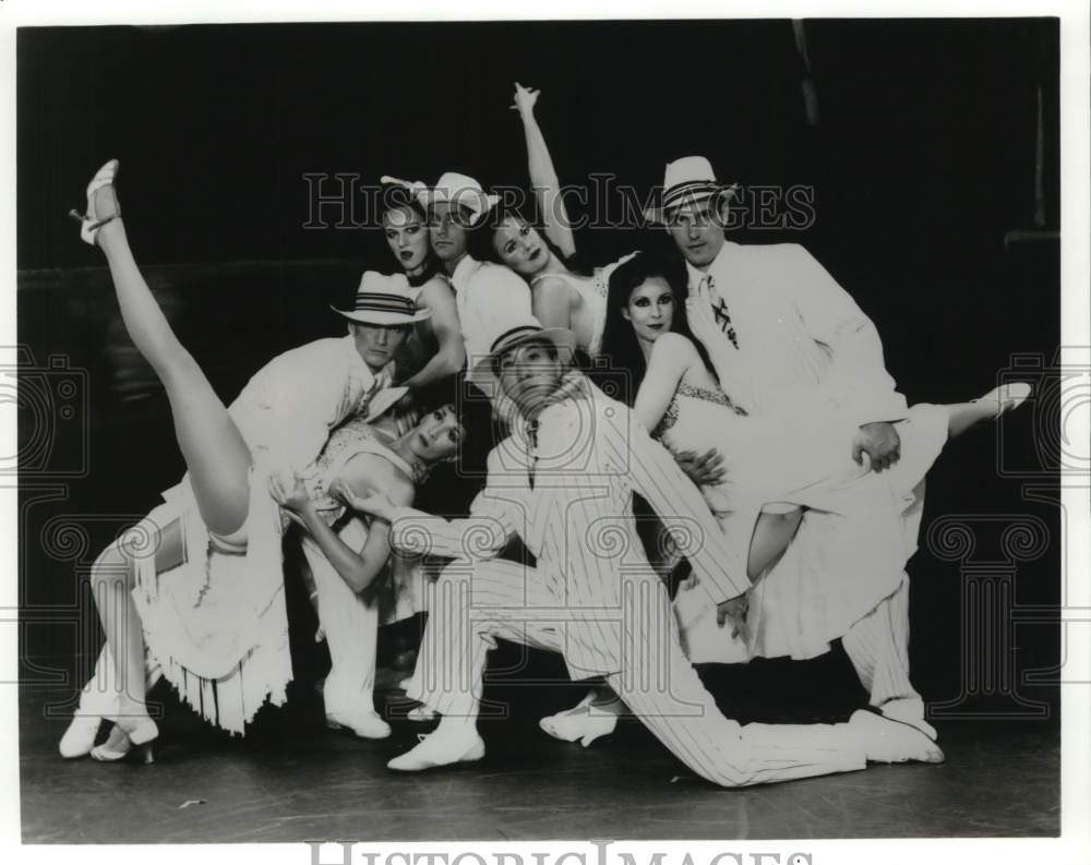 1994 Press Photo Big League Theatricals Actors in "Guys And Dolls" - syp40648- Historic Images