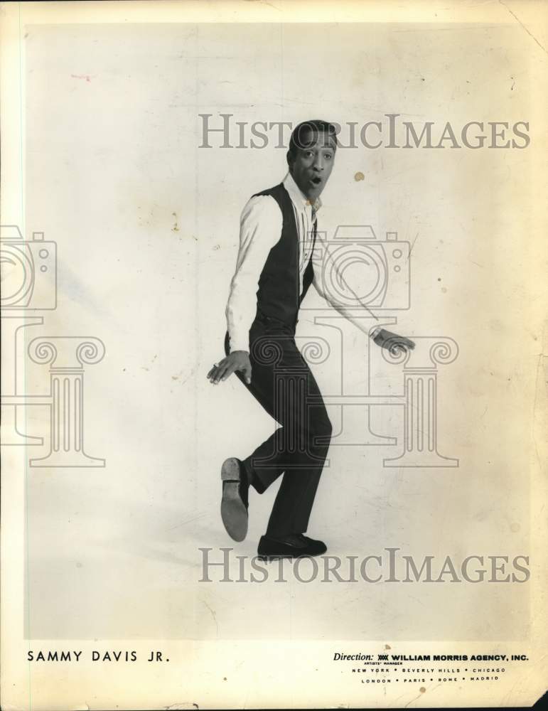 Press Photo Dancer Sammy Davis, Jr. For 3 Rivers Inn - syp43700- Historic Images