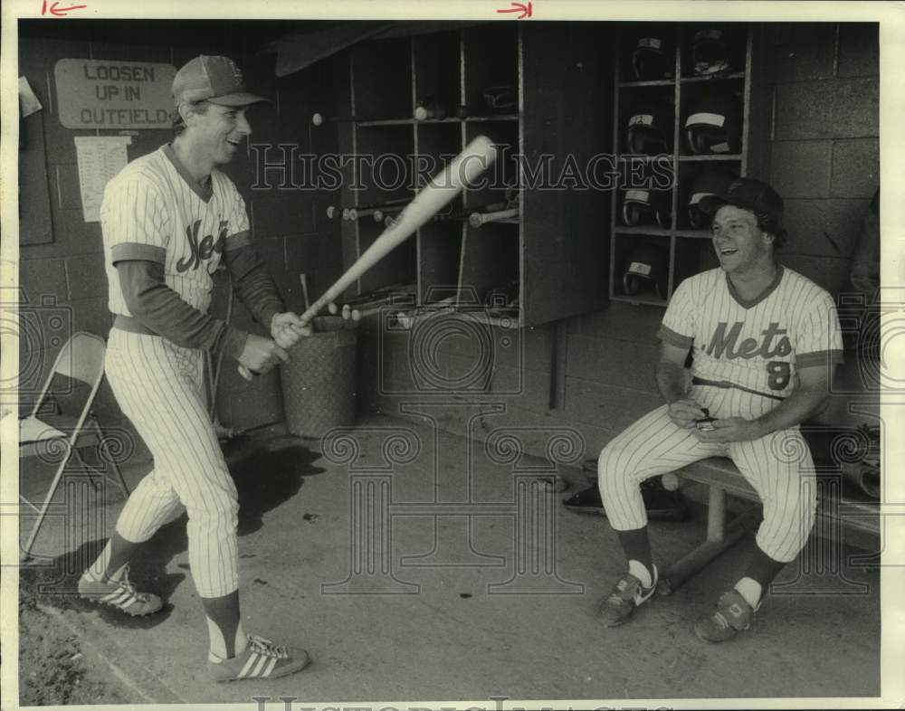 1984 Press Photo Met's players Bud Harrelson and Lew Graham, New York- Historic Images