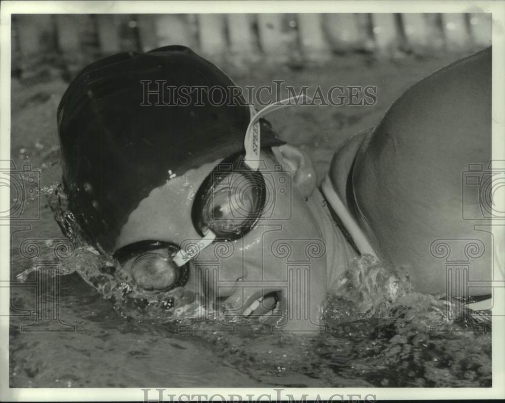 1986 Press Photo Kate Connolly, Liverpool Swimmer, New York - sys05702- Historic Images