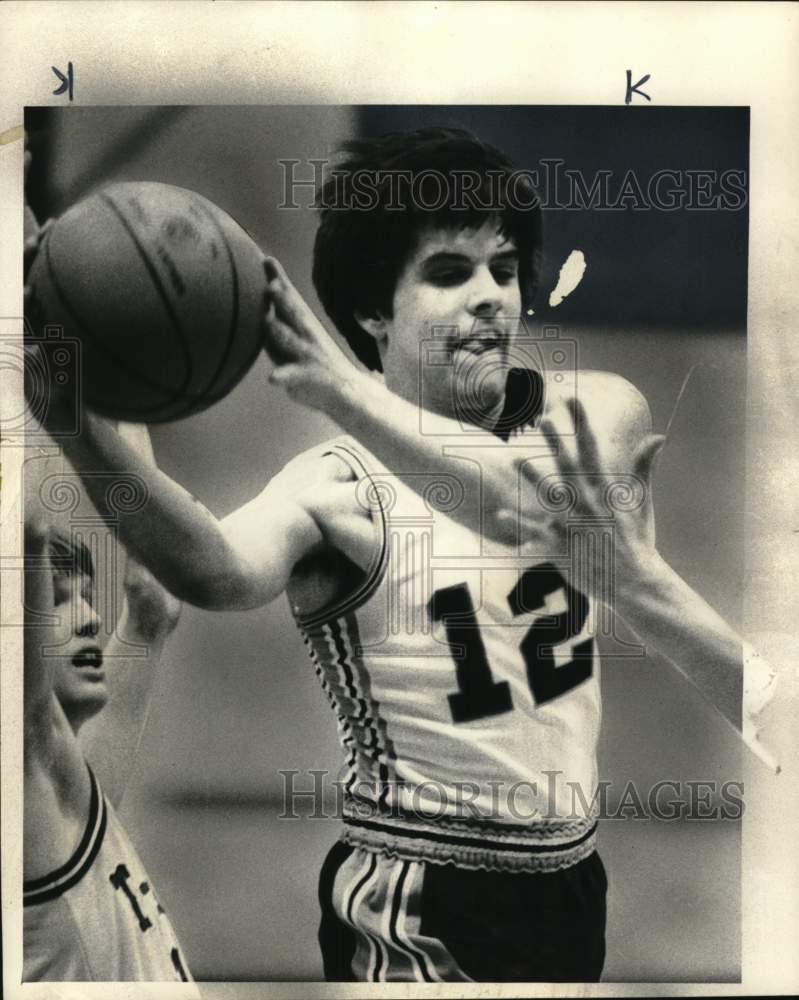 1982 Press Photo Jordan-Elbridge Basketball Player Dave Bard in Game - sys06242- Historic Images