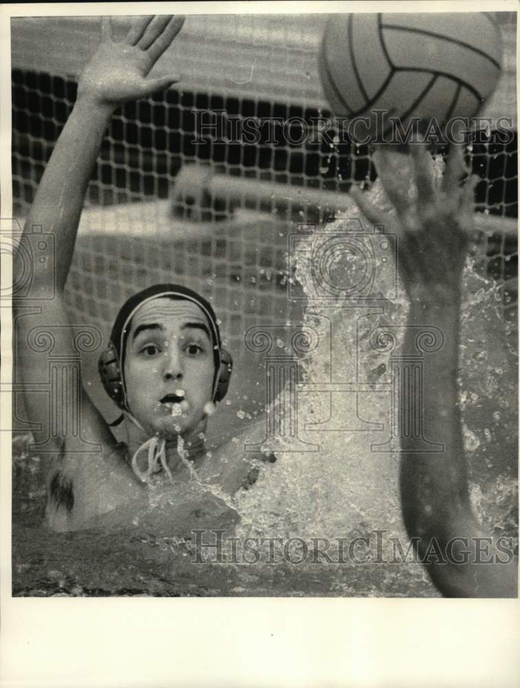 1982 Press Photo Joe Latkany, Empire State Games water polo, New York- Historic Images