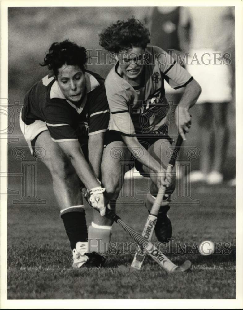 1989 Press Photo Empire State Games girls field hockey competition, New York- Historic Images