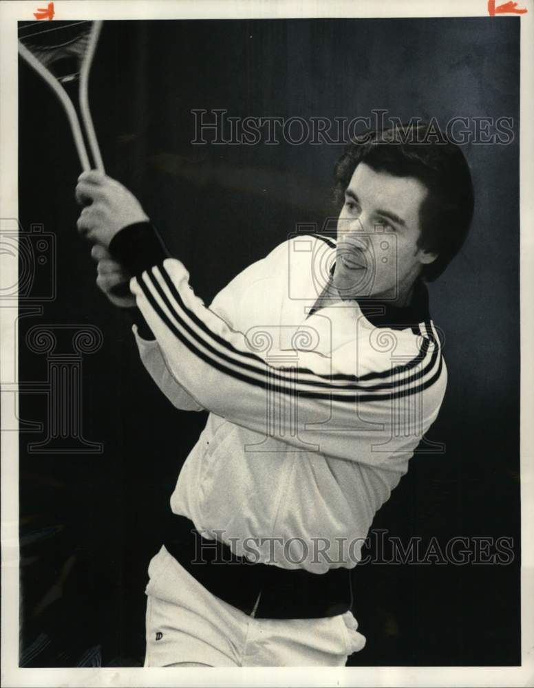 1981 Press Photo Tennis Player Peter Barone of LeMoyne College in Match- Historic Images