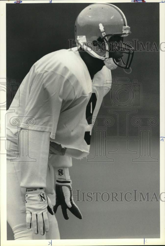 1990 Press Photo Syracuse U football defensive back Dwayne Joseph at practice- Historic Images