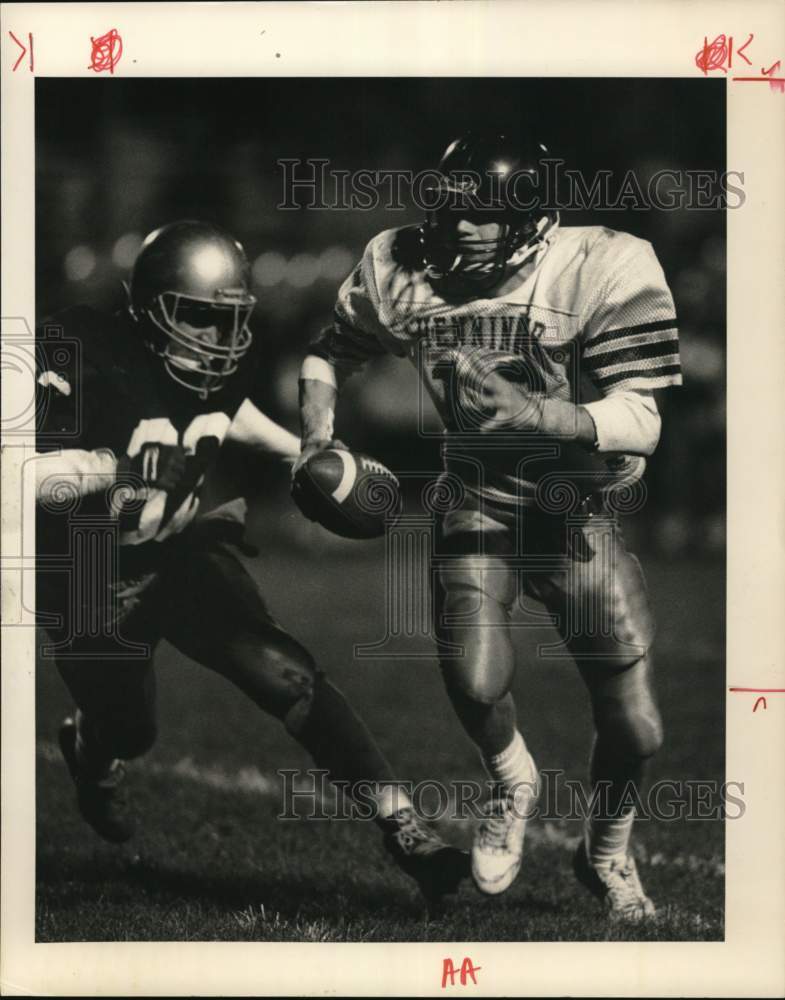 1990 Press Photo Henninger vs West Genesee football, New York - sys06381- Historic Images