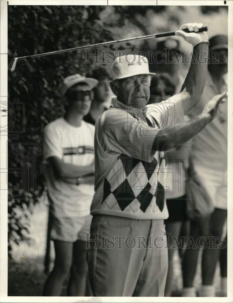 1987 Press Photo Golfer Mike Fetchick at Lafayette Country Club Senior Match- Historic Images