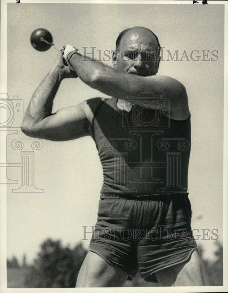 1987 Press Photo Nick Palladino, Empire State Games Hammer Throw, New York- Historic Images