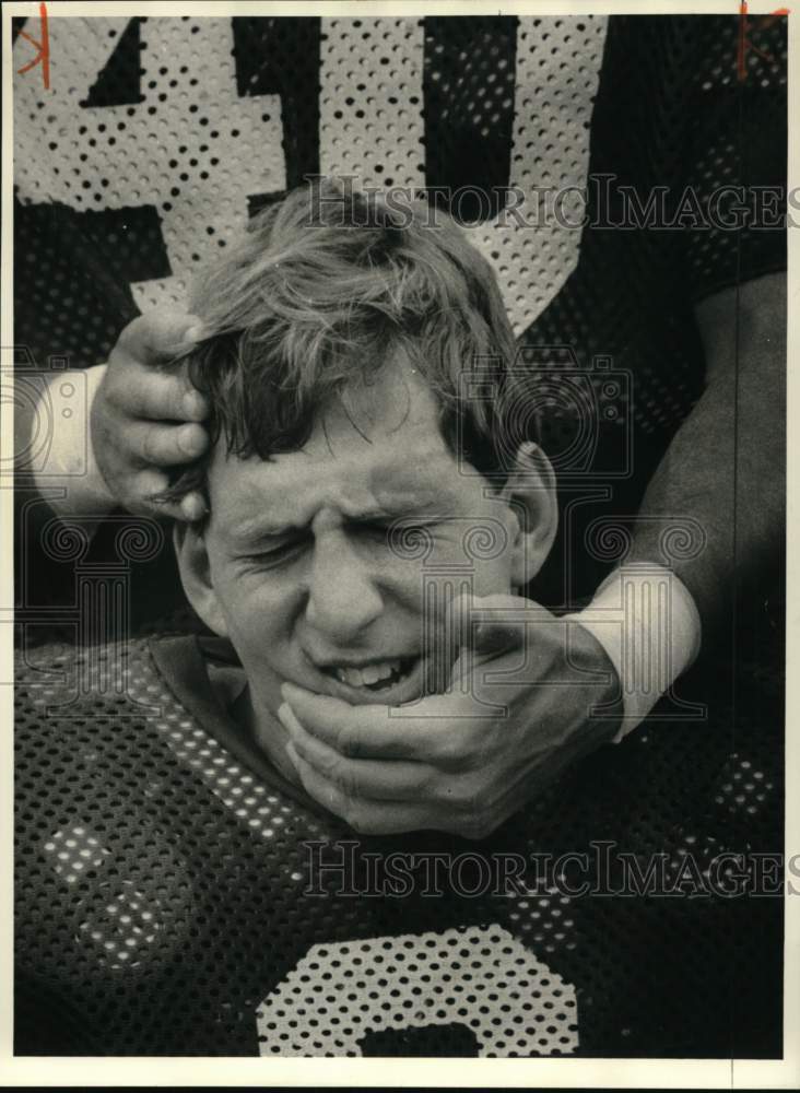 1984 Press Photo Football Player Jim Gorzaski of Syracuse University - sys06605- Historic Images