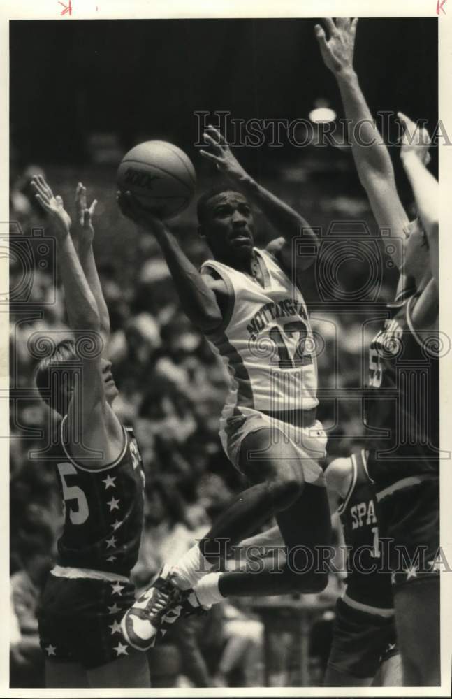 1987 Press Photo Courtney Dupree of Nottingham High School in Basketball Game- Historic Images