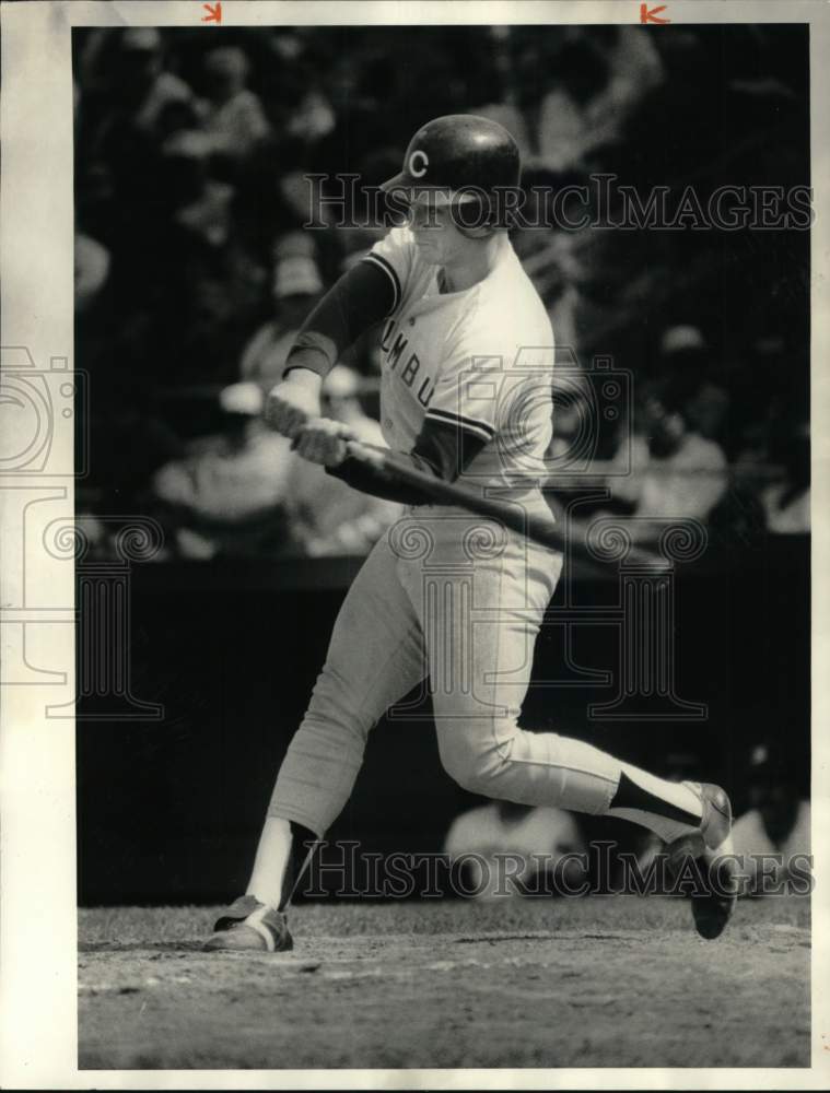 1985 Press Photo Columbus baseball player Dan Pasqua swings at pitch- Historic Images