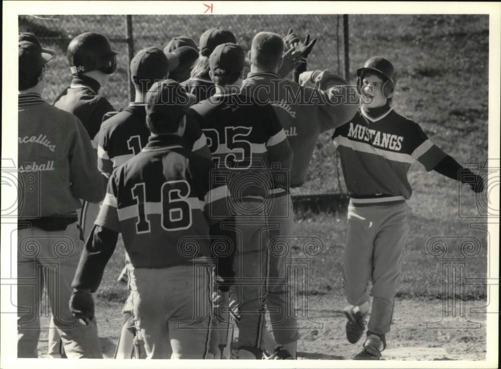 1990 Press Photo Gerard Linck congratulated after Home Run, Marcellus Baseball- Historic Images