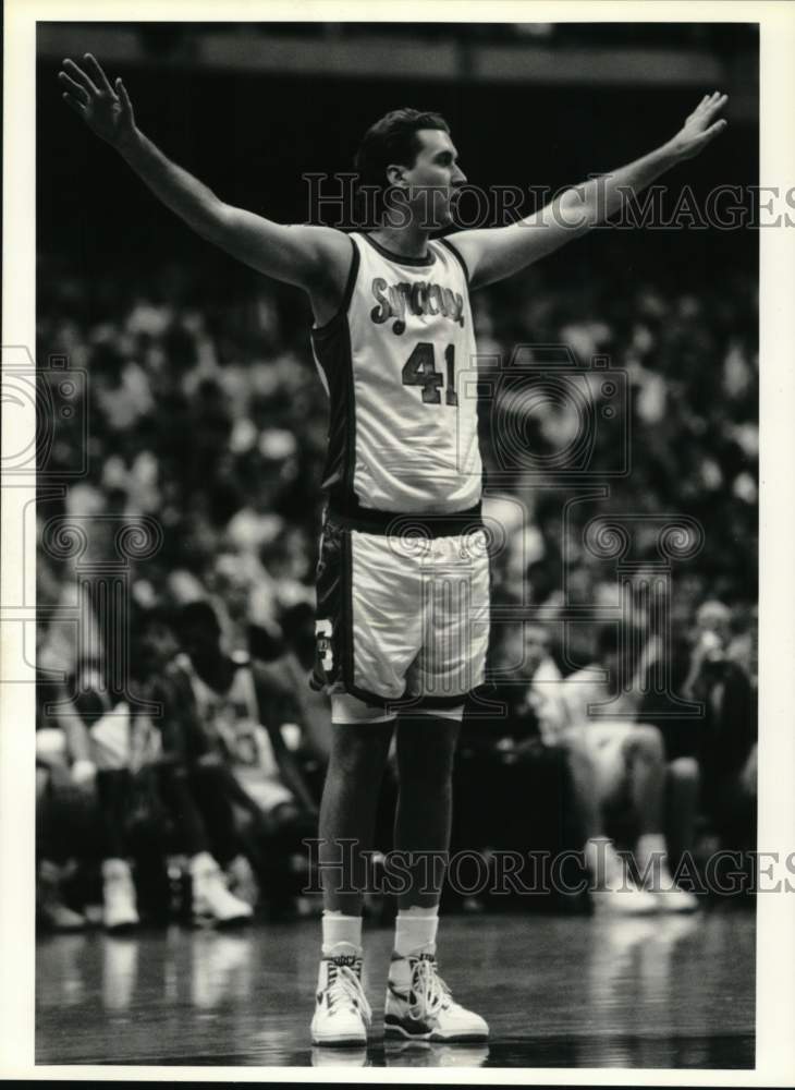 1990 Press Photo Syracuse University Basketball Player Erik Rogers - sys08275- Historic Images