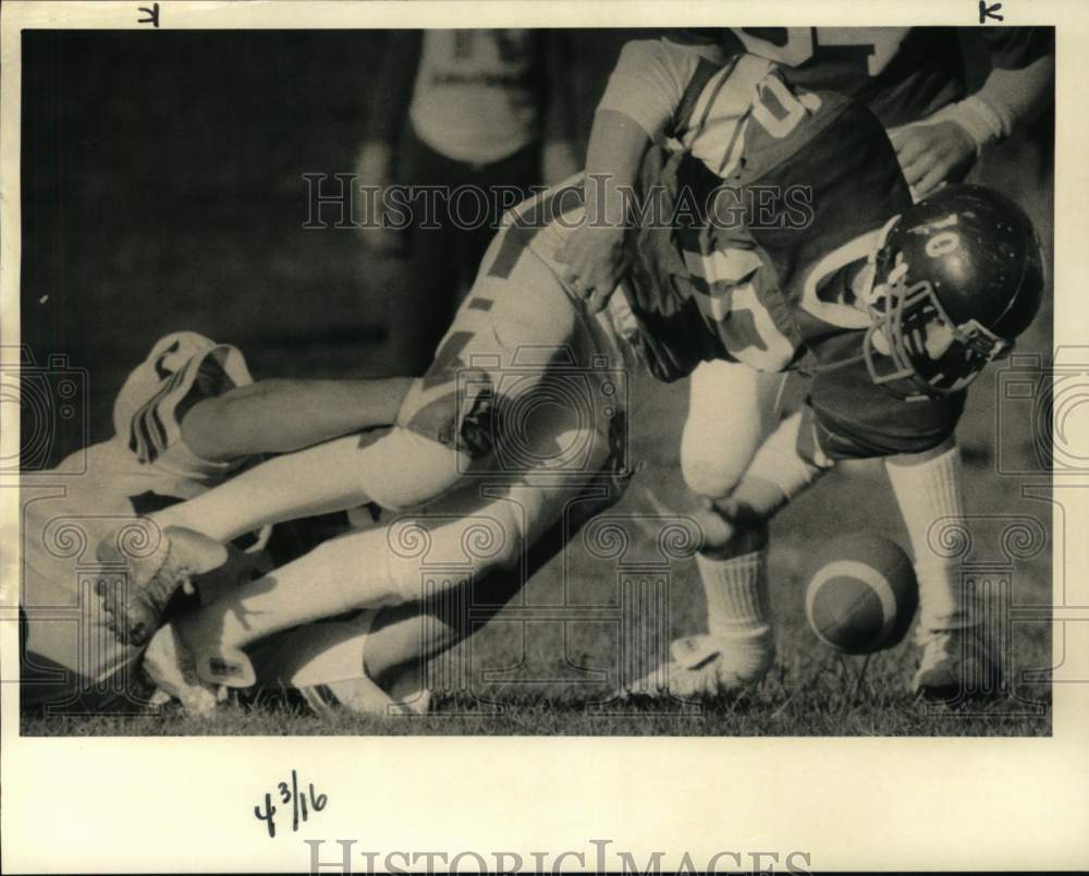 1984 Press Photo Westhill Football Player Joe Iudice at Game with Fowler- Historic Images