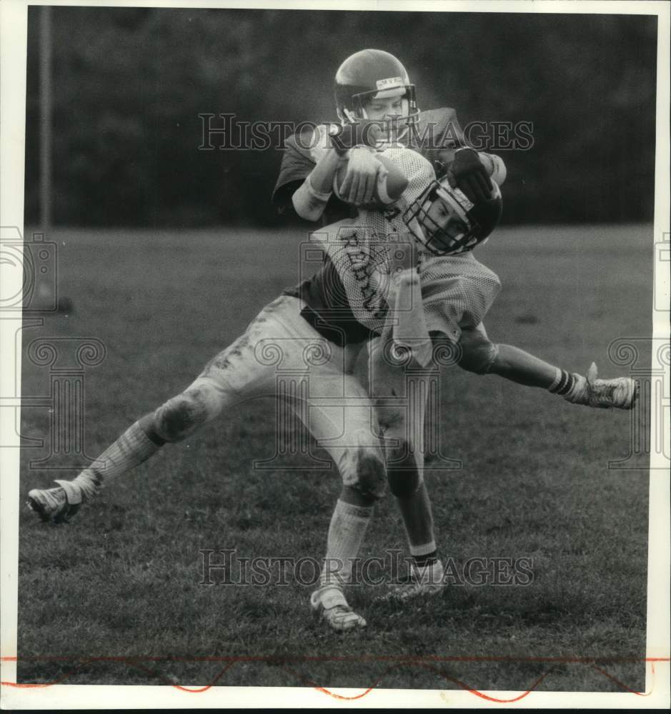 Press Photo Altmar-Parish-Williamstown football players battle in practice- Historic Images