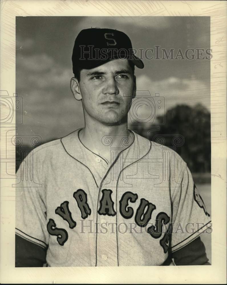 Press Photo Syracuse Chiefs baseball pitcher Paul Bletz, won 18, lost 5- Historic Images
