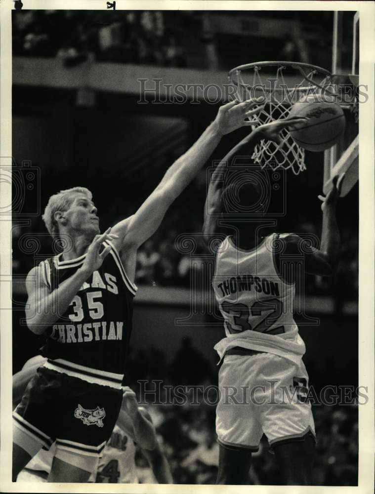 1987 Press Photo Syracuse and Texas Christian play college basketball- Historic Images