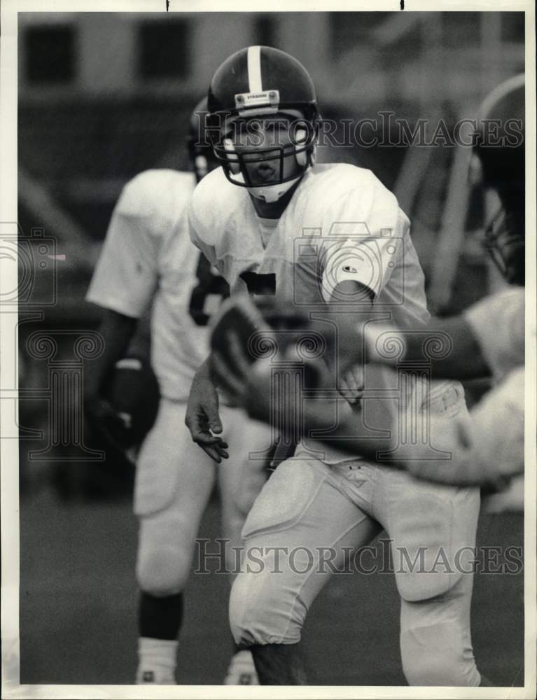 1988 Press Photo Syracuse college football quarterback Todd Philcox- Historic Images