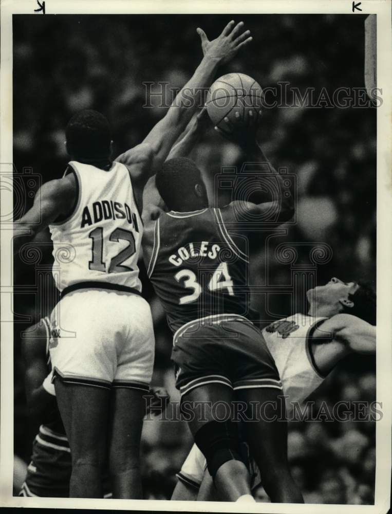 1986 Press Photo Syracuse and Connecticut University Basketball Players at Game- Historic Images