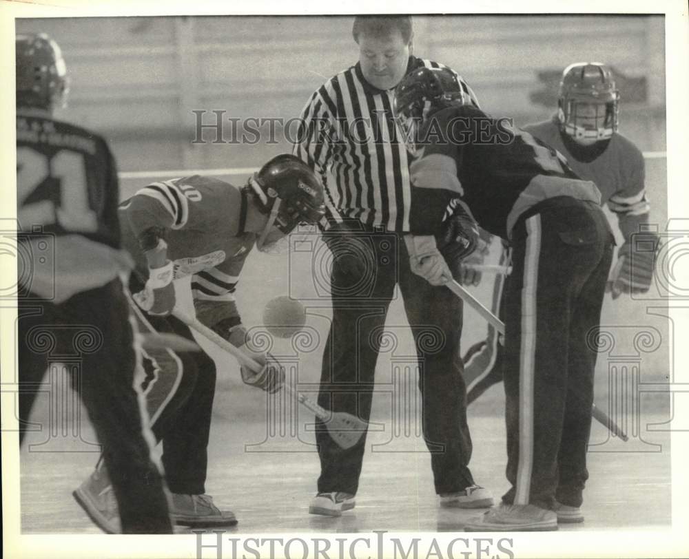 Press Photo Broom Ball game with Seeley Bay vs Canada during flip of the coin- Historic Images