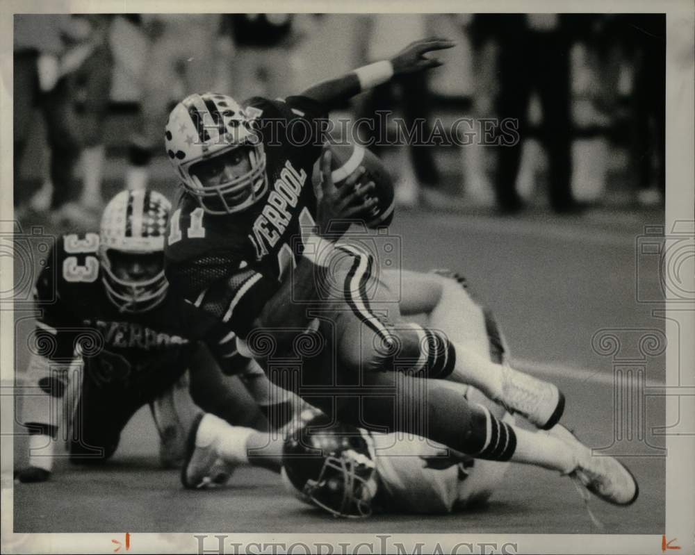 1983 Press Photo Chris Jones, Liverpool Football Quarterback at Henninger Game- Historic Images