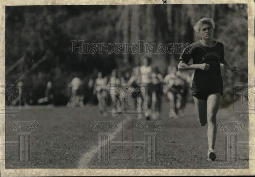 1987 Press Photo Skaneateles School Cross Country Runner Christina Rolleri- Historic Images