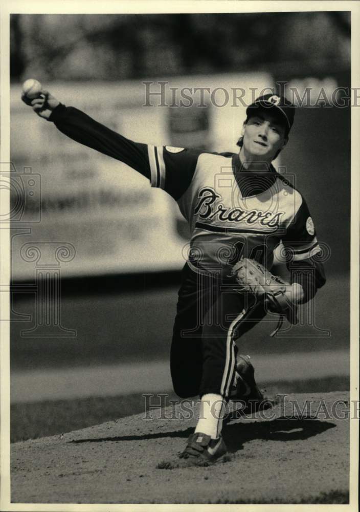 1988 Press Photo Joe Szakalski, Onondaga Community College Baseball Pitcher- Historic Images