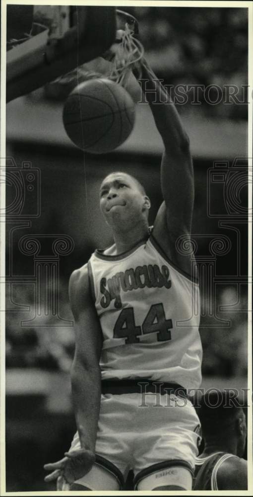 1989 Press Photo Derrick Coleman, Syracuse Basketball Player at Kentucky Game- Historic Images