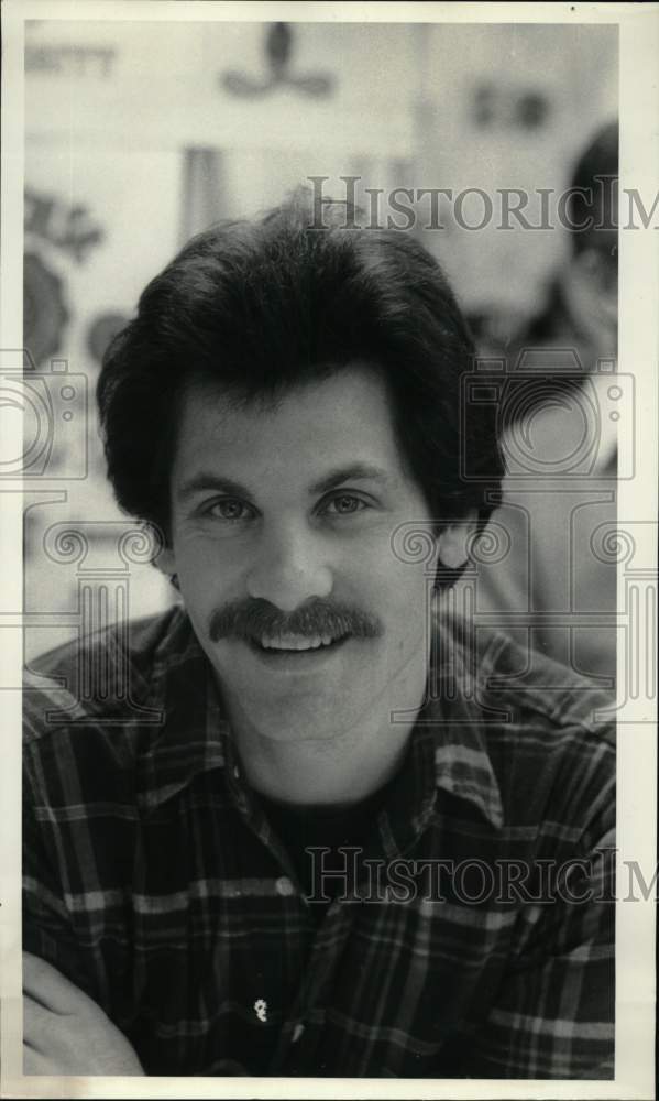 1985 Press Photo Syracuse University football player, Dave Jacobs- Historic Images