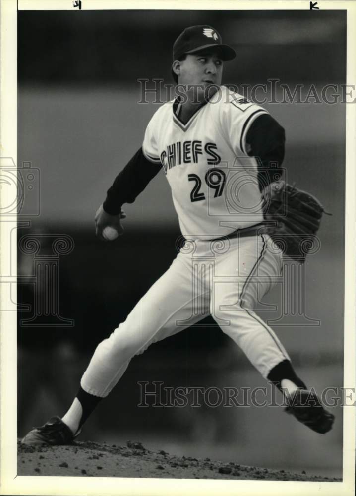 1989 Press Photo Xavier Hernandez, Syracuse Chiefs Baseball Player- Historic Images