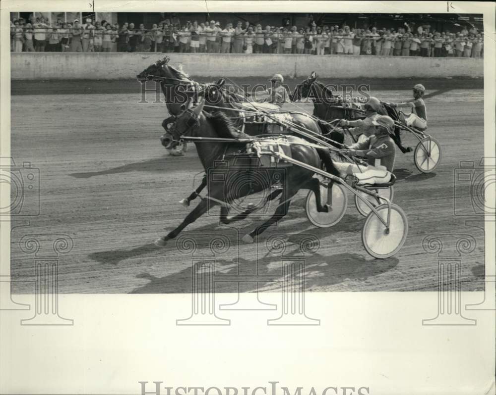 1987 Press Photo Syracuse Mile 10th Race Winner Tru Elitist with Herye Filion- Historic Images