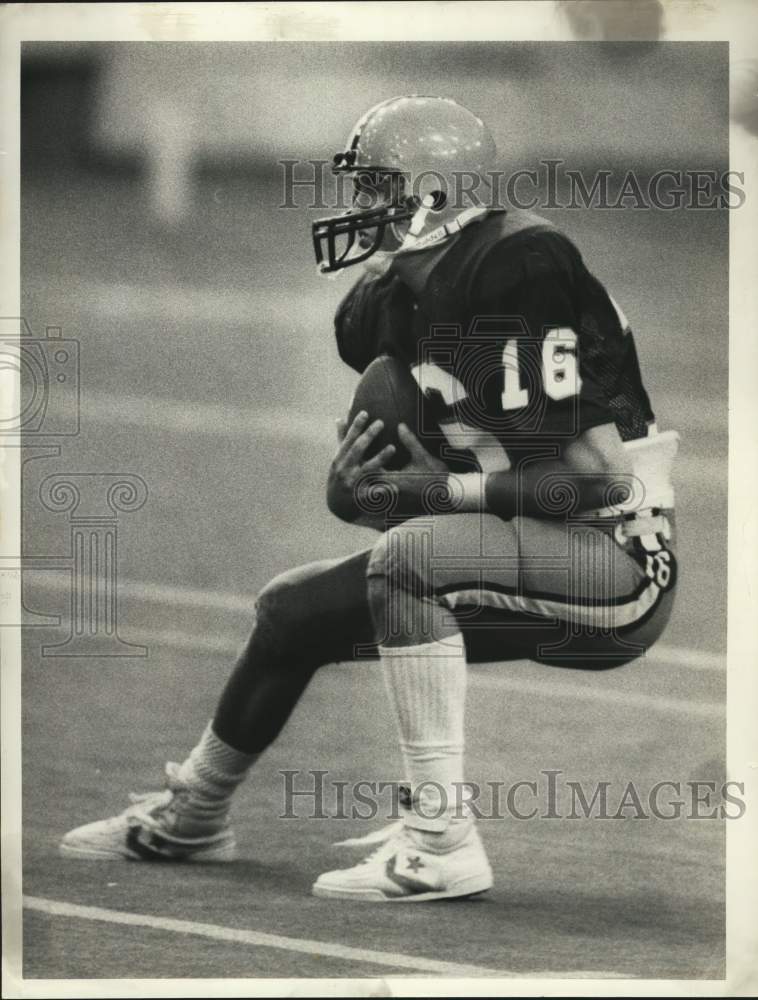 1985 Press Photo Football Player for Syracuse University, Scott Schwedes- Historic Images