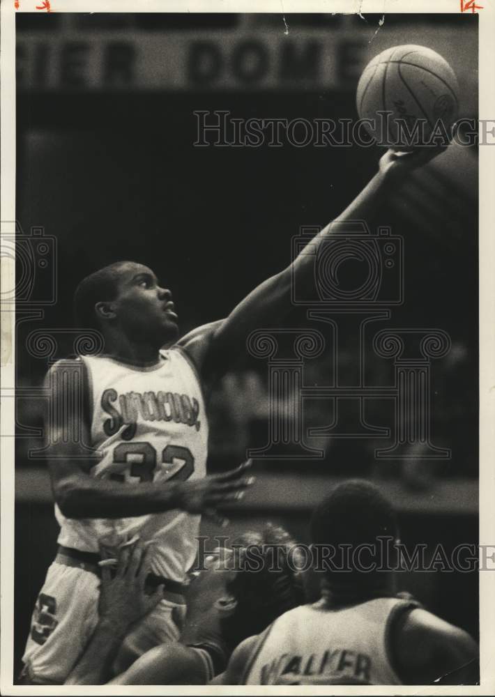 1986 Press Photo Syracuse University Basketball Player Stephen Thompson in Game- Historic Images