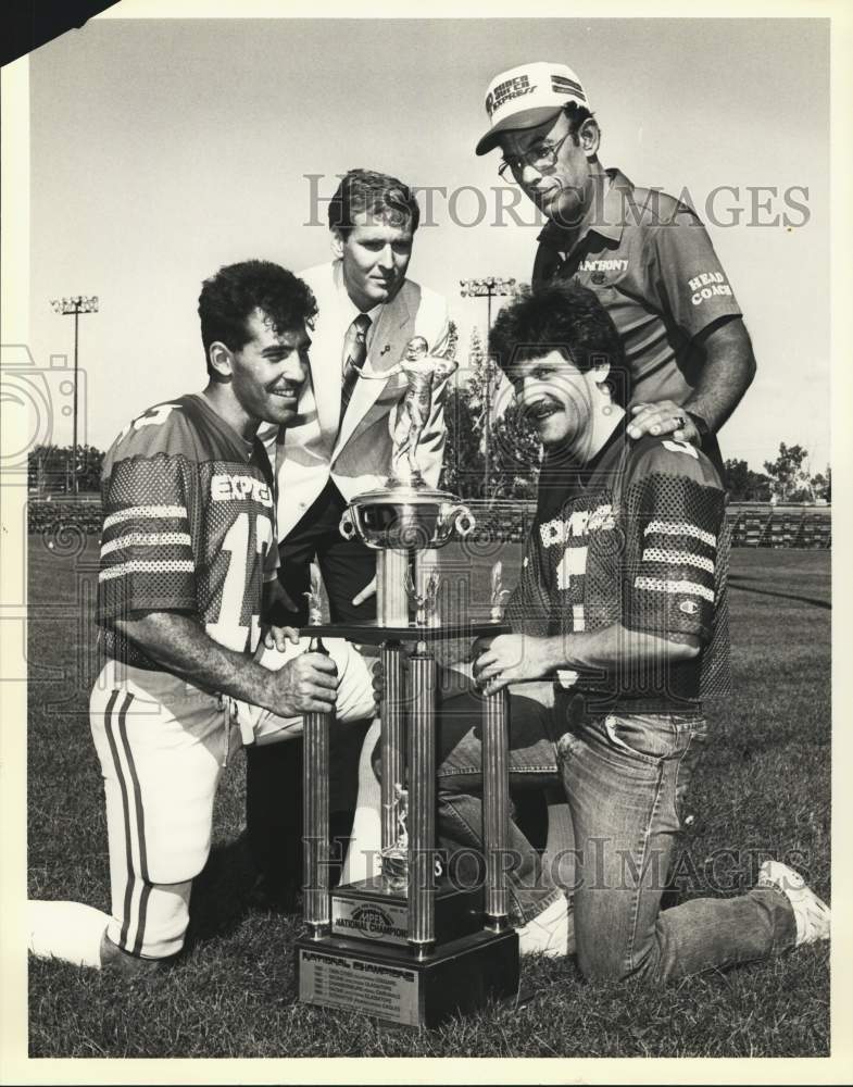 Press Photo Syracuse Express Football Players with Tom Anthony- Historic Images