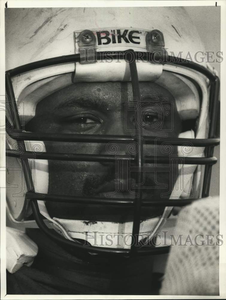 1987 Press Photo Gene Page at Syracuse Express Football Practice- Historic Images