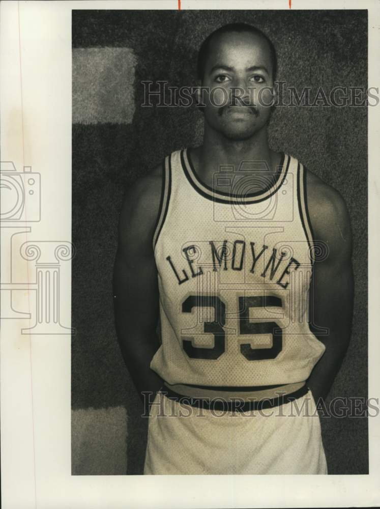 Press Photo LeMoyne college basketball player Bobby Chestnut- Historic Images