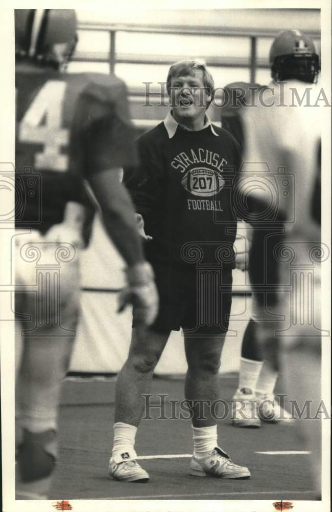 1986 Press Photo George O&#39;Leary, Syracuse University Football at Practice- Historic Images