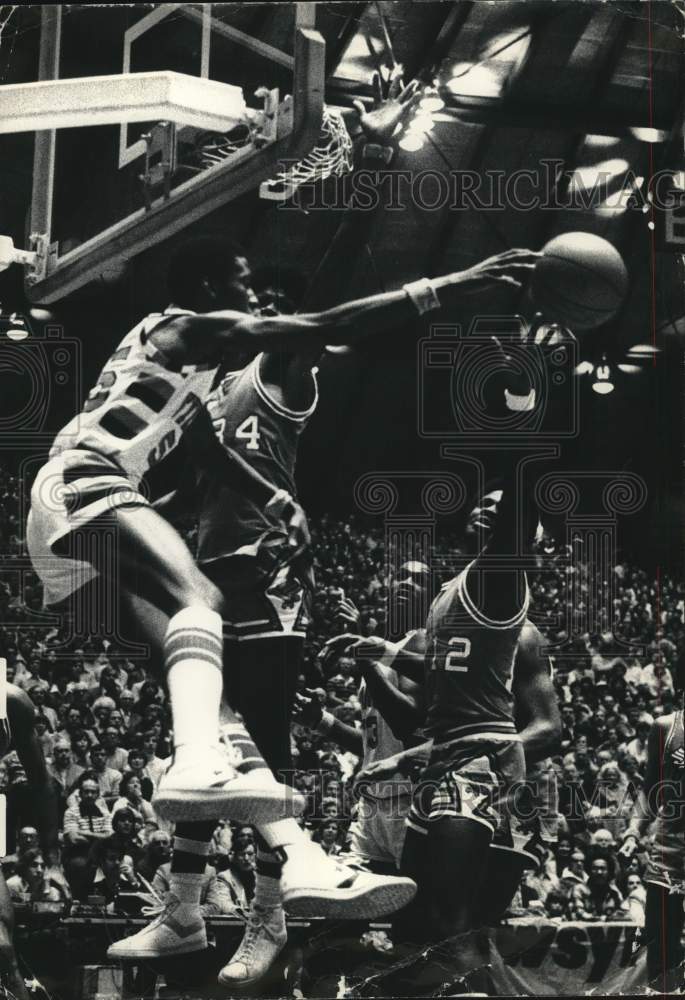1978 Press Photo Louie Orr in Syracuse University Basketball Game- Historic Images