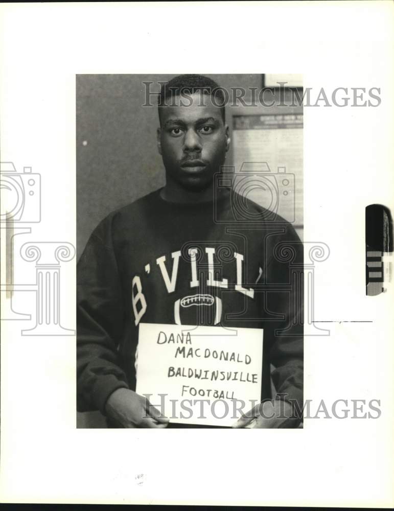 1989 Press Photo Baldwinsville&#39;s football player, Dana MacDonald- Historic Images