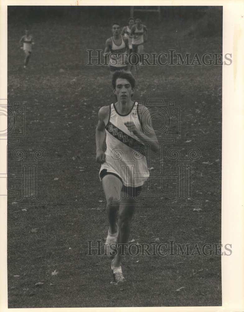 Press Photo Pat VanBoden of Onondaga Track Team- Historic Images