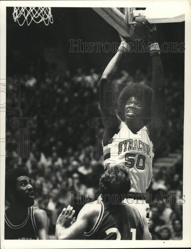 1977 Press Photo Rosie Bouie, Syracuse University Basketball Player in Game- Historic Images
