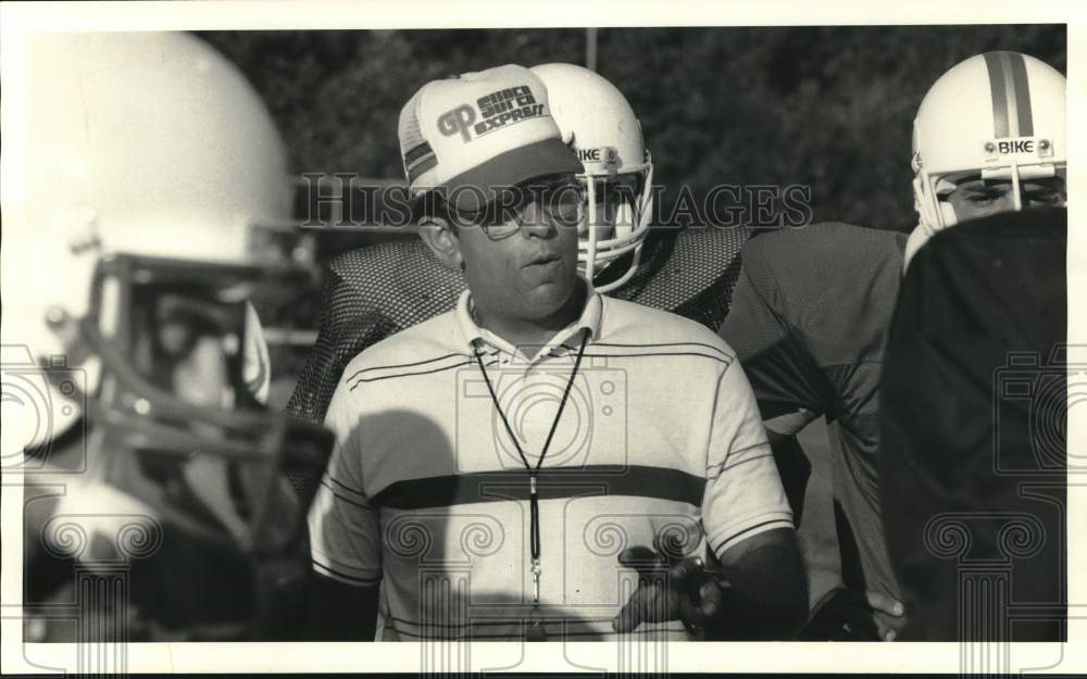 1986 Press Photo Tom Anthony, GP Express Football at Practice- Historic Images