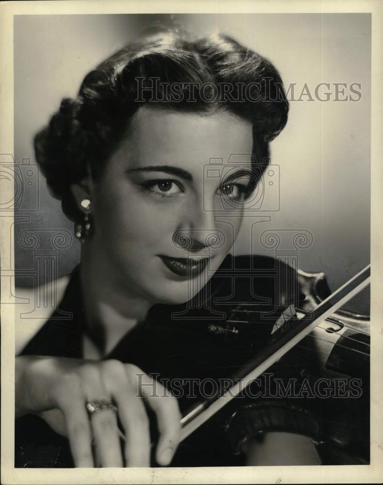 1960 Press Photo New York-Violinist Joyce Flissler - syx04020- Historic Images