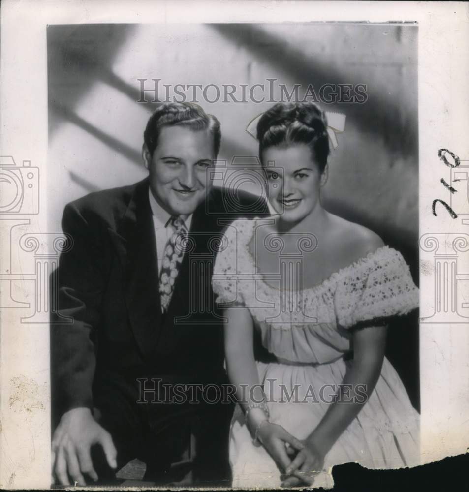 Press Photo Actress Janis Paige with Co-Star - syx04917- Historic Images