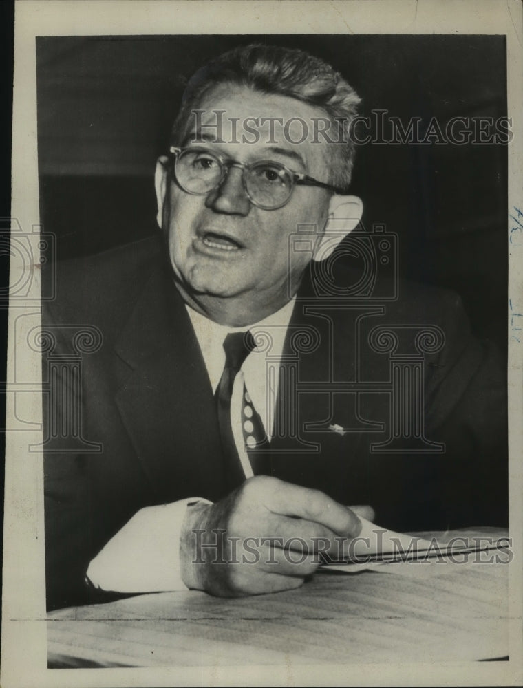 Load image into Gallery viewer, 1951 Press Photo Selective Service Director, Lewis B. Hershey, Washington, D.C.

