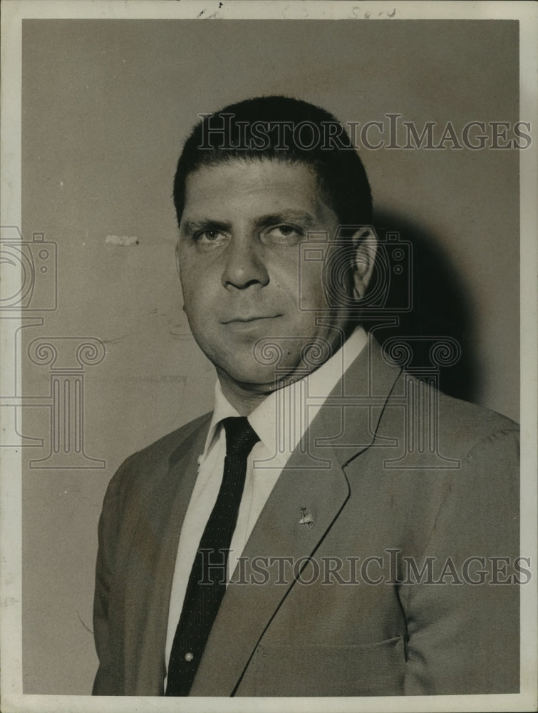 1962 Press Photo Marvin Wise - tua01883