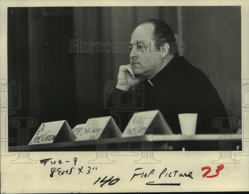 1978 Press Photo Reverend Peter Young - tua01934