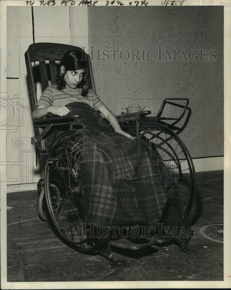 Press Photo Judy White on stage as brain-damaged boy in Schenectady, New York- Historic Images