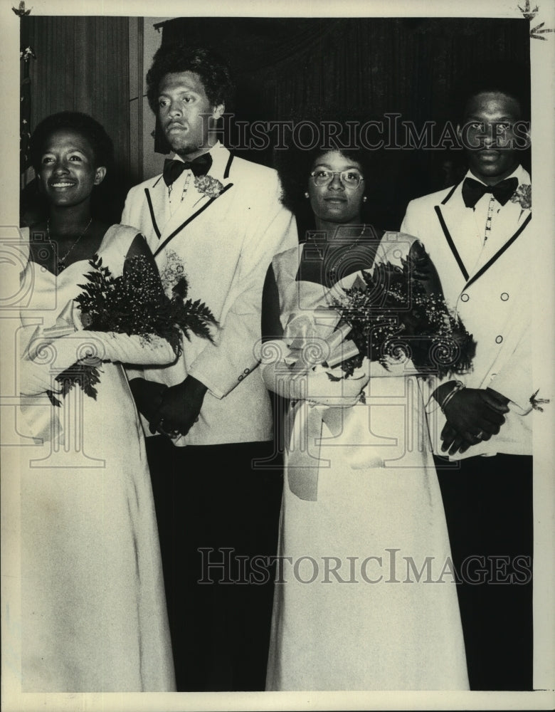 Load image into Gallery viewer, 1973 Press Photo Wennitte Douner, Tyrone Davis, Wahender Chistum, Randy Harris
